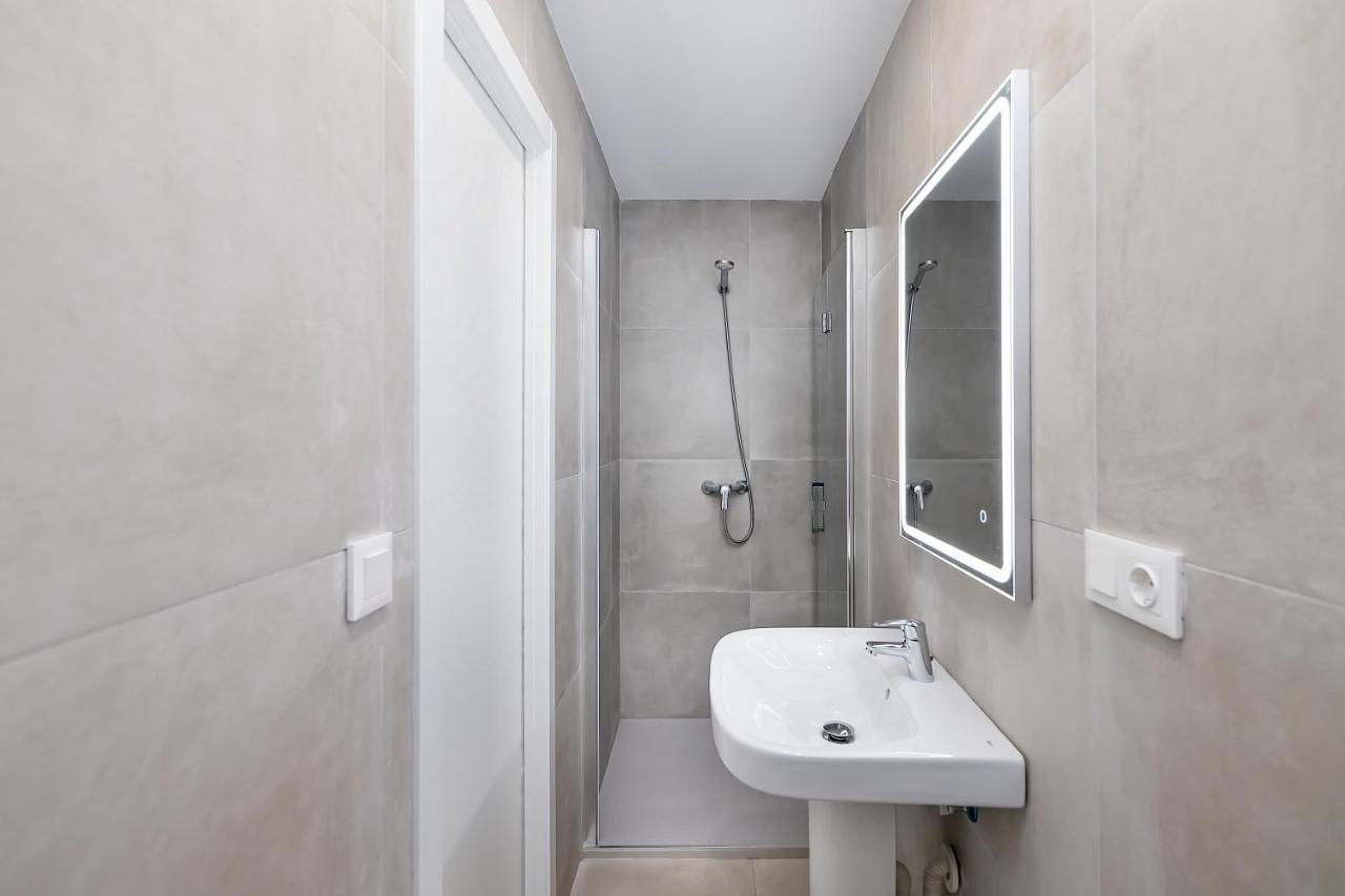 Bhost - Regina V Apartment Cordoba Ngoại thất bức ảnh